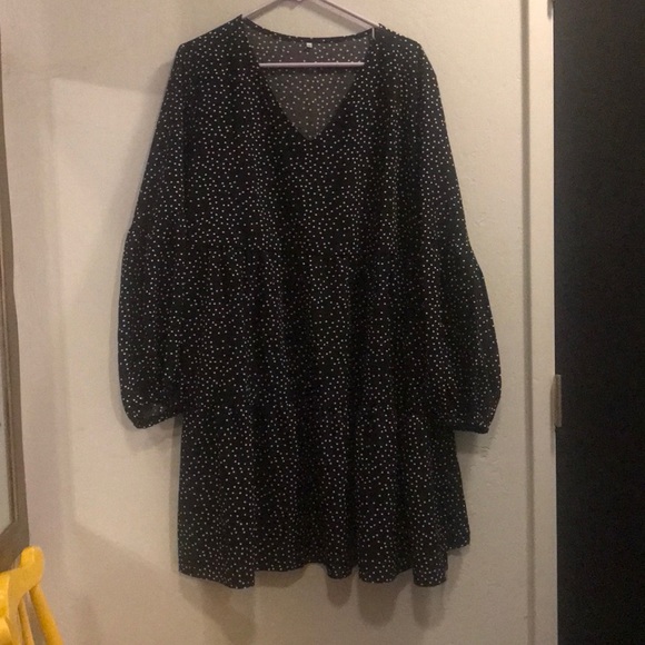 Dresses & Skirts - Black polka dot dress.